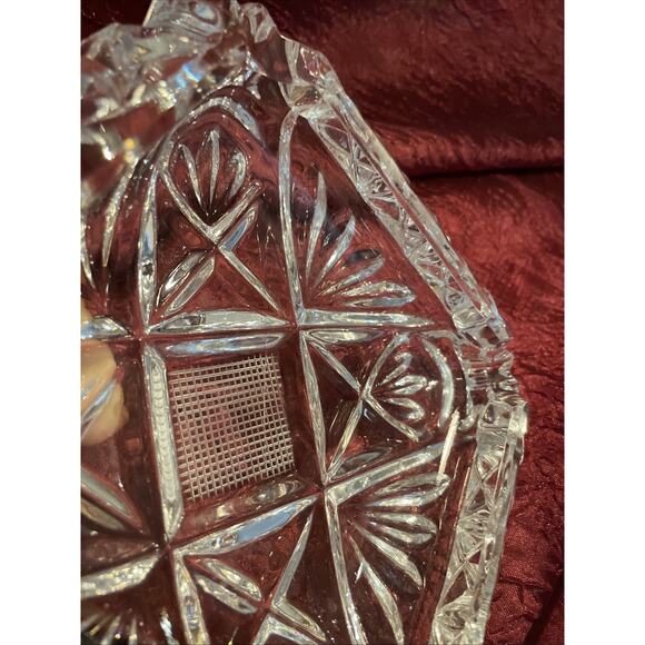 Heavy CUT GLASS Cigar Cigarette 6" X 6" ASHTRAY /trinket Tray - Picture 6 of 7